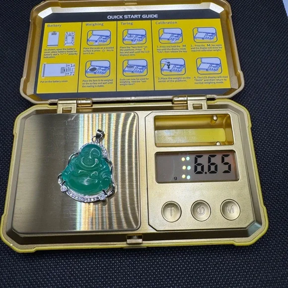 Green Jade Buddha Pendant NWOT
• CHAIN NOT INCLUDED - Picture 6 of 6